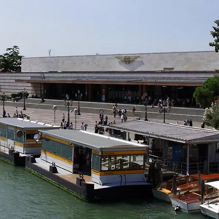 Apartamento Apartments